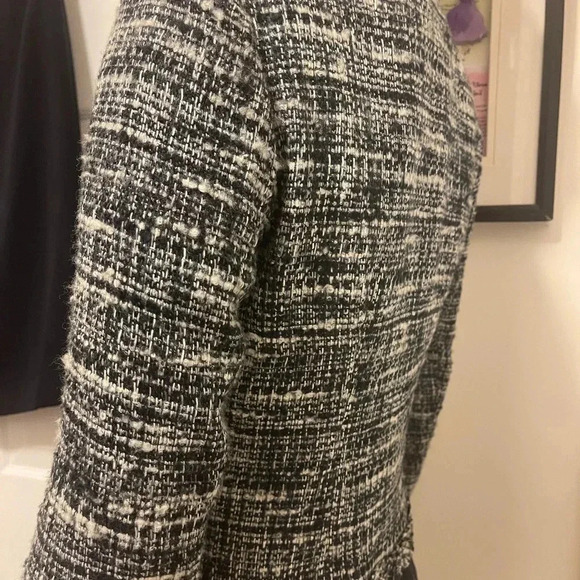 J Crew Womens Black
Textured Embellished Fringe
Beaded Long Sleeve Jacket - Picture 6 of 13